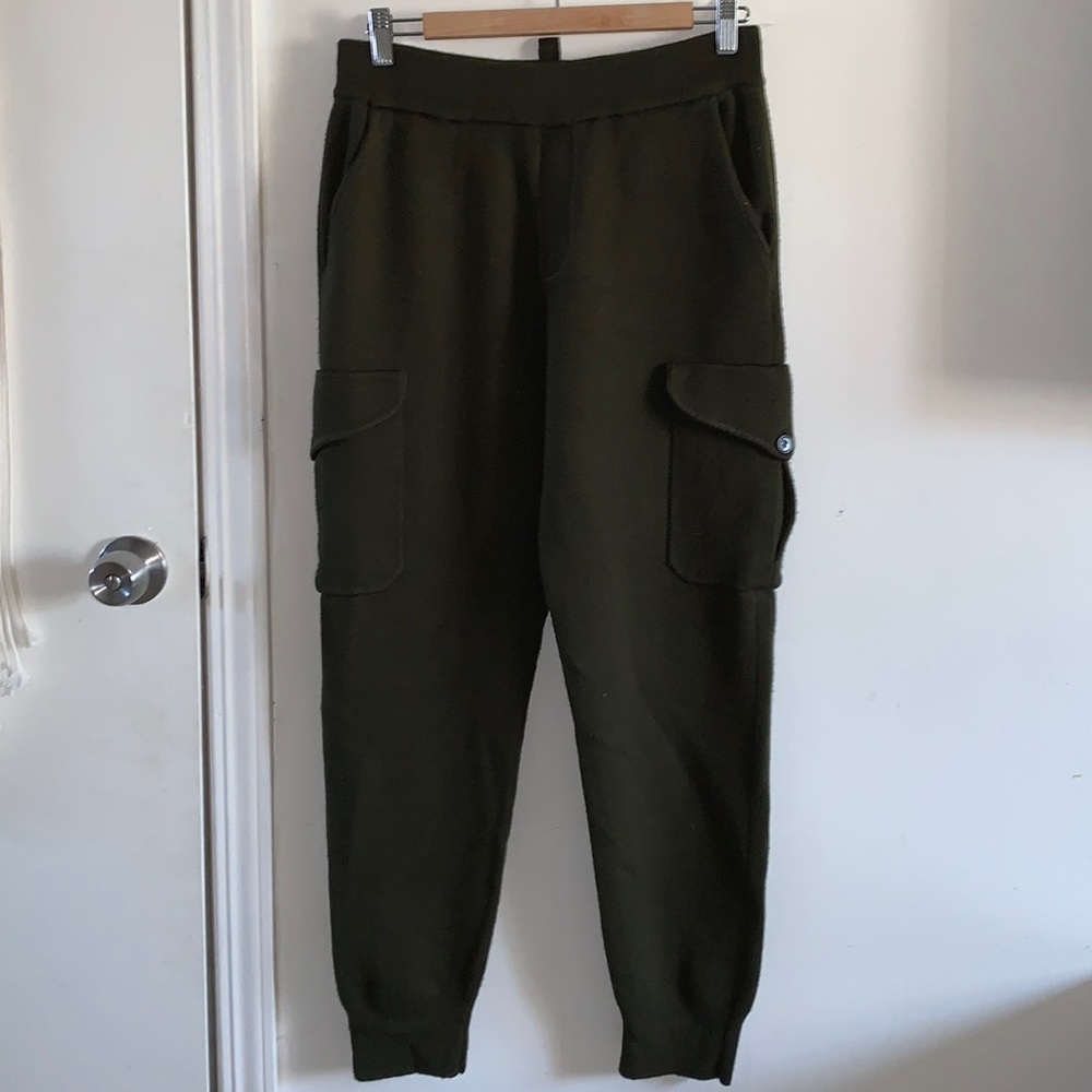 CAARA Cargo joggers WITH SIDE POCKETS /OLIVE GREEN